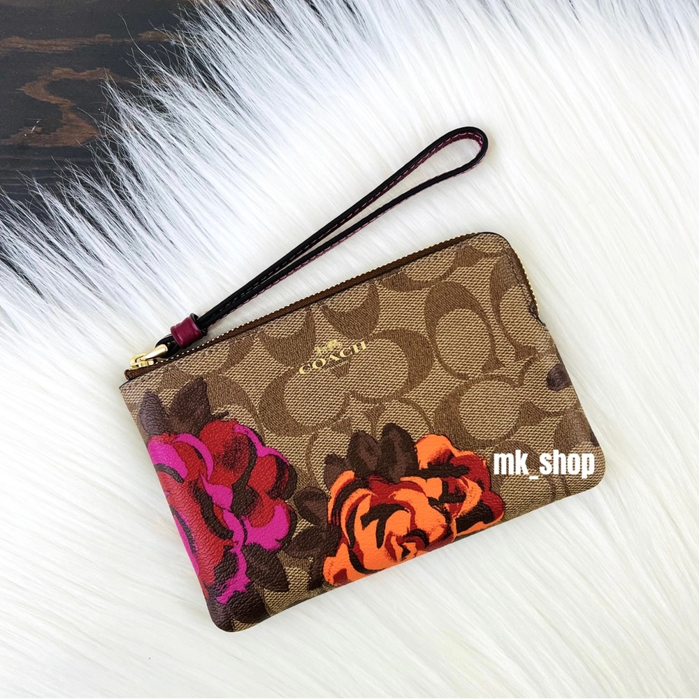 COACH Signature Canvas Corner Zip Wristlet Wallet Jumbo Floral Print